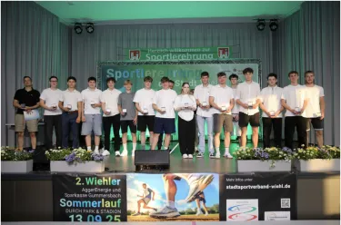 Penguins-U17 bei der Sportlerehrung der Stadt Wiehl, FOTO: Christian Melzer